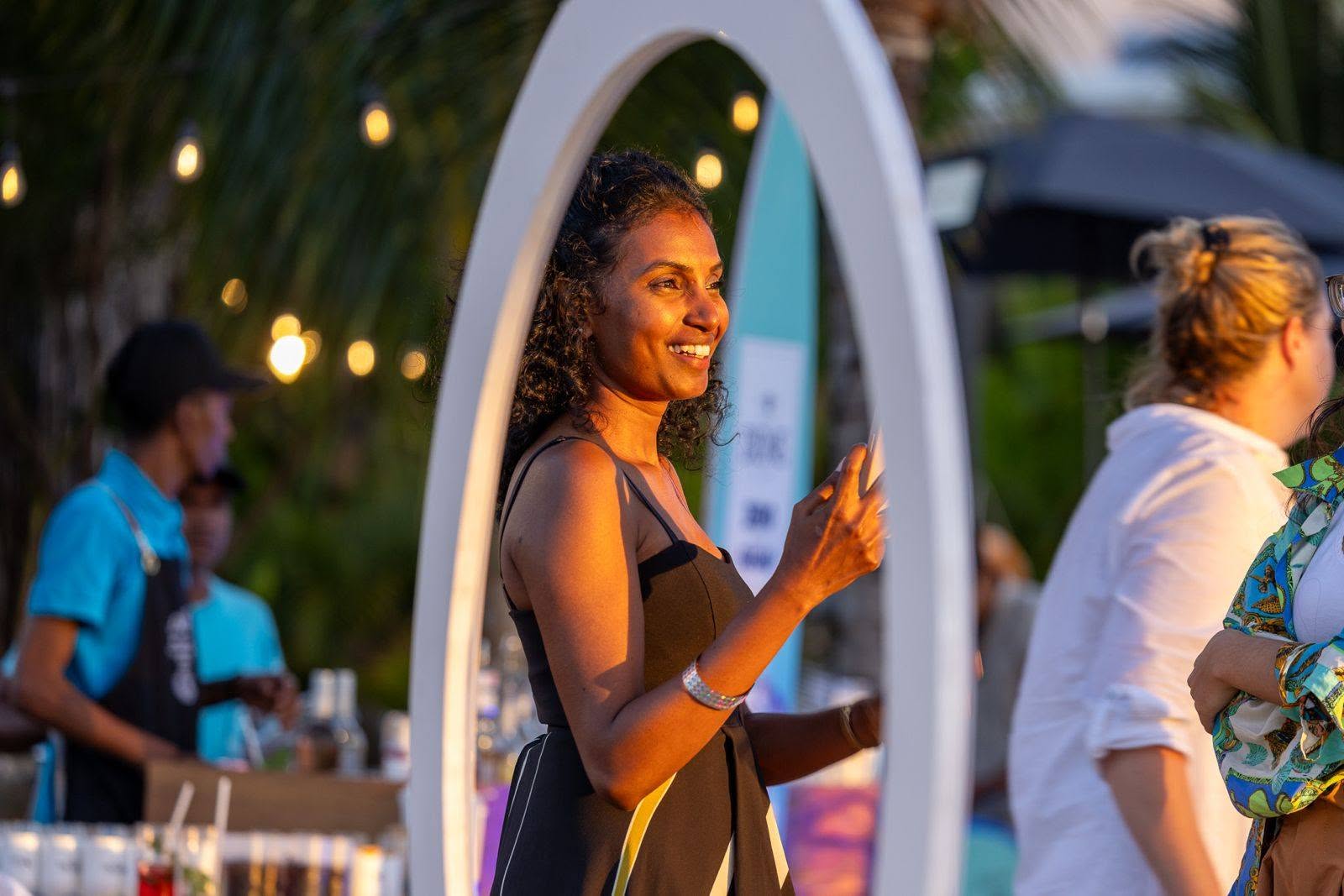 Guest at Dione sunset activation